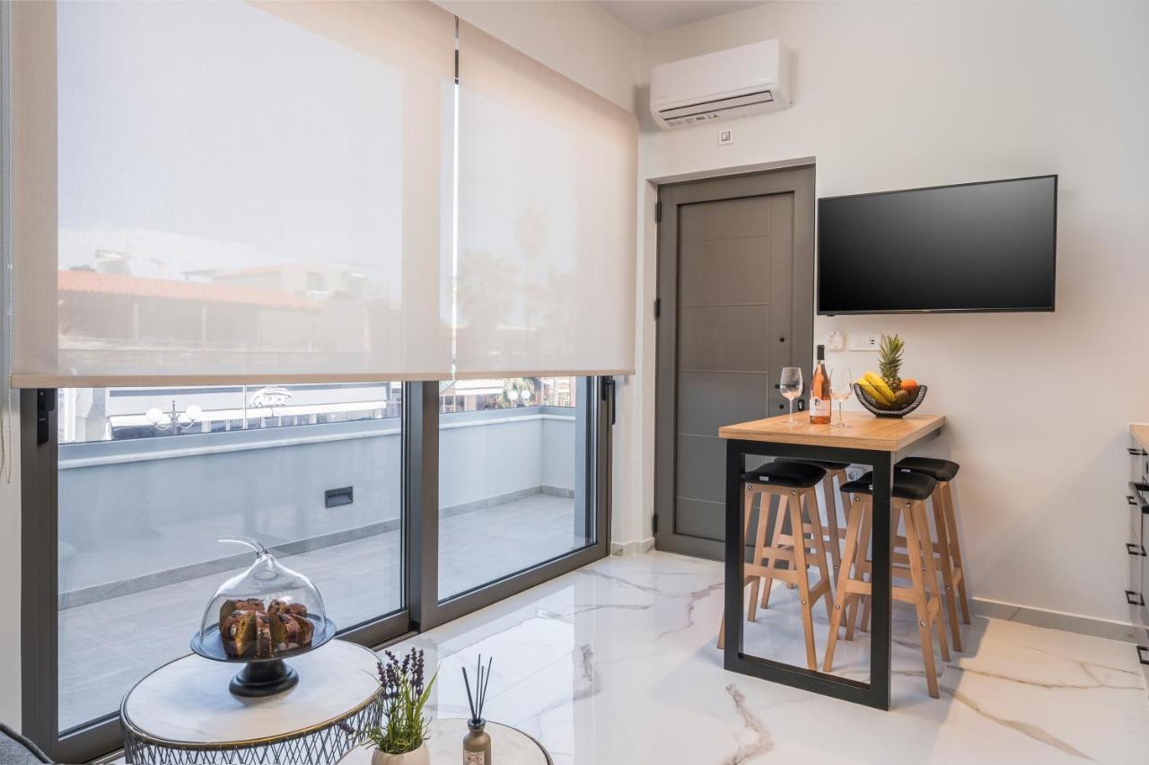 Orama Luxury Apartments Nea Kydonia  ภายนอก รูปภาพ