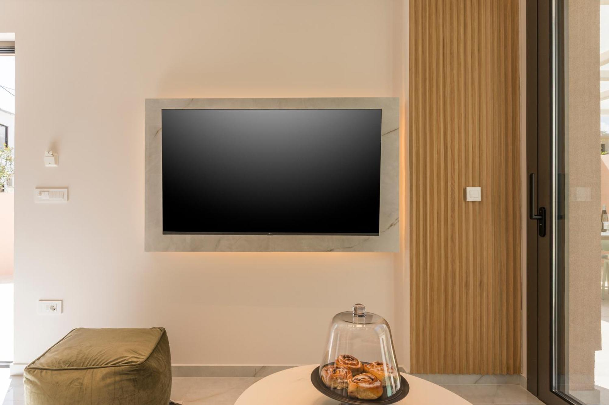 Orama Luxury Apartments Nea Kydonia  ภายนอก รูปภาพ